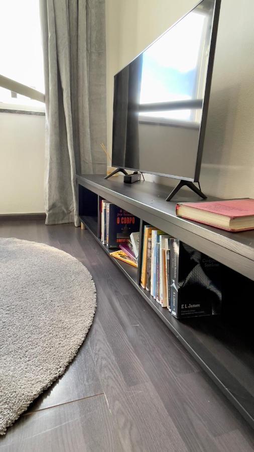 Appartamento Apartamento T2 Com Terraco Grande Quarteira Esterno foto