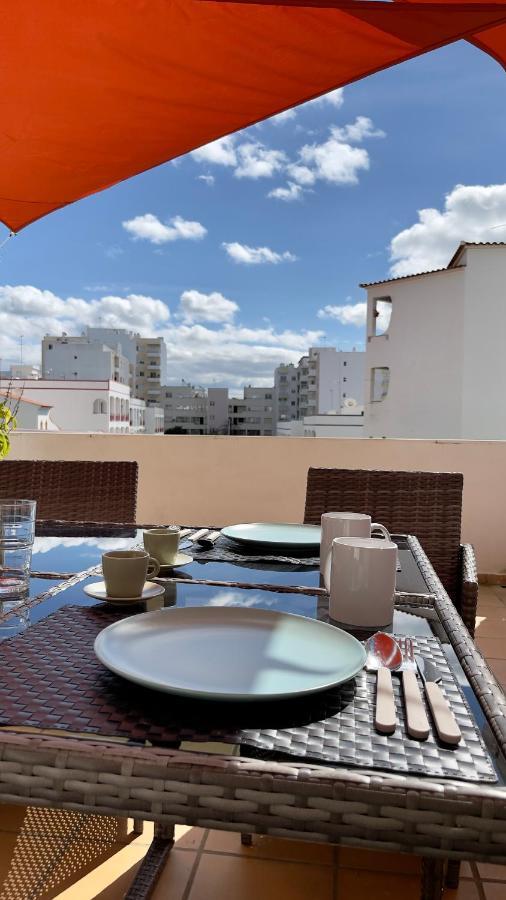Appartamento Apartamento T2 Com Terraco Grande Quarteira Esterno foto