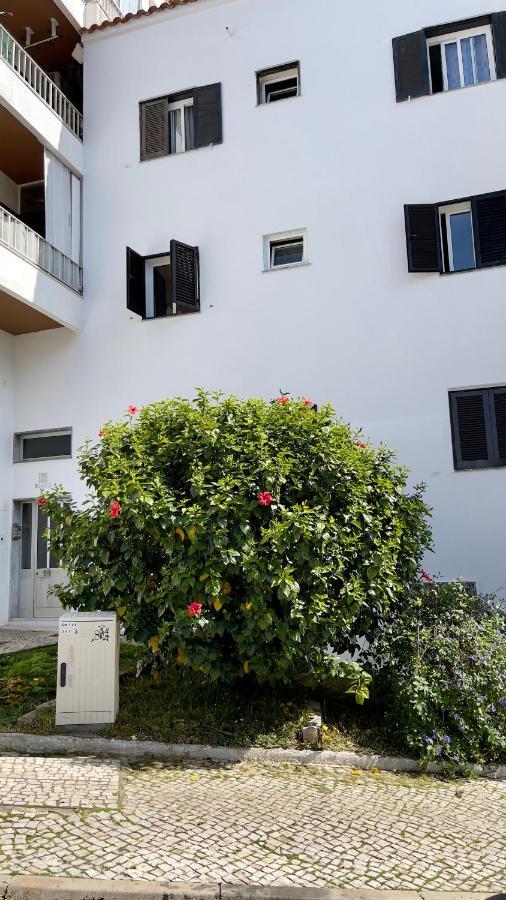 Appartamento Apartamento T2 Com Terraco Grande Quarteira Esterno foto